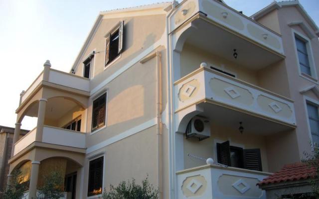 Apartamenty Vardić - nocleg Bibinje Chorwacja