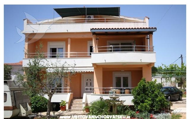 Apartament Miro - nocleg Bibinje Chorwacja