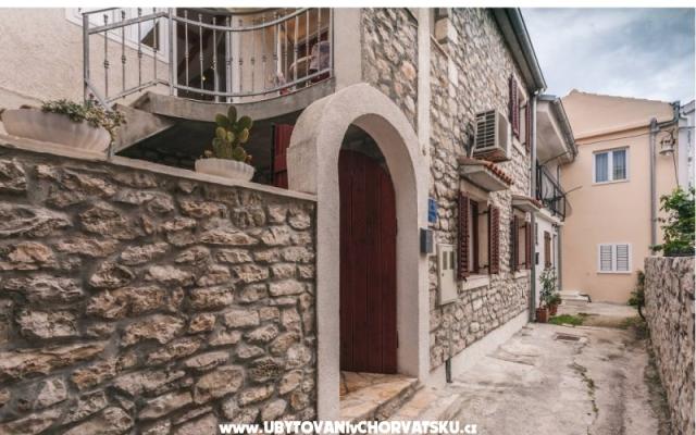 Holiday Dom Emi - nocleg Bibinje Chorwacja