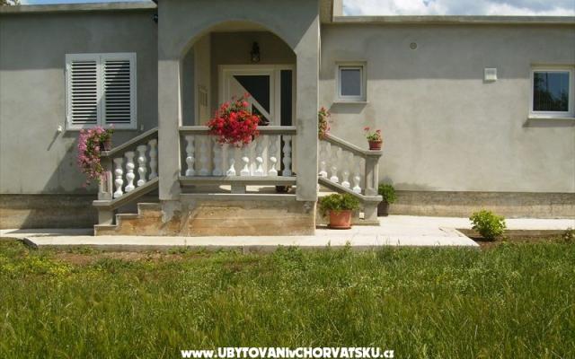 Dom za odmor Jelena - nocleg Bibinje Chorwacja