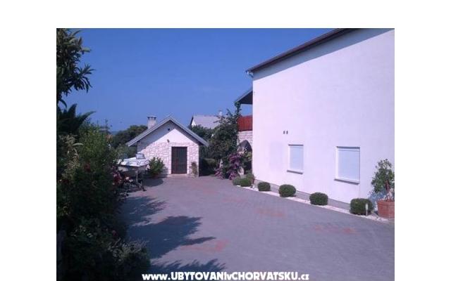 Sertic Apartamenty - nocleg Bibinje Chorwacja