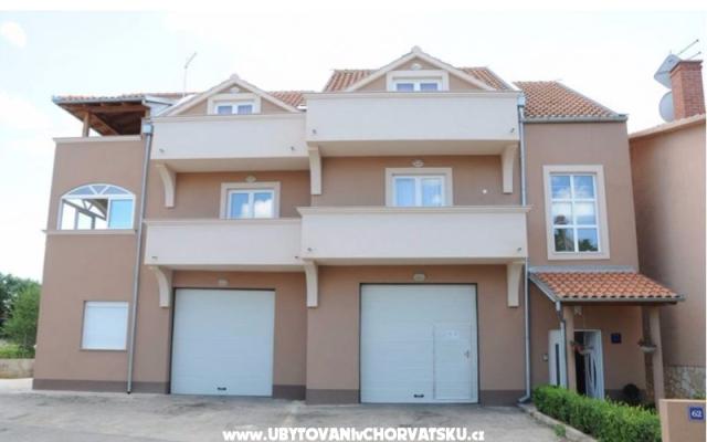 Apartamenty Krajnović Biograd - nocleg Biograd Chorwacja