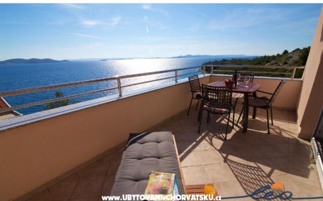 Apartamenty Lea - nocleg Biograd Chorwacja