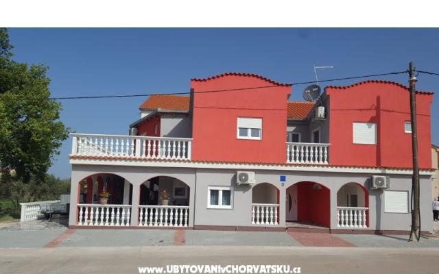 Apartamenty Megi - nocleg Biograd Chorwacja
