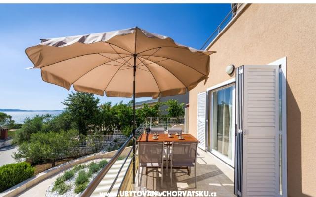 Apartamenty Vila Zara - nocleg Biograd Chorwacja