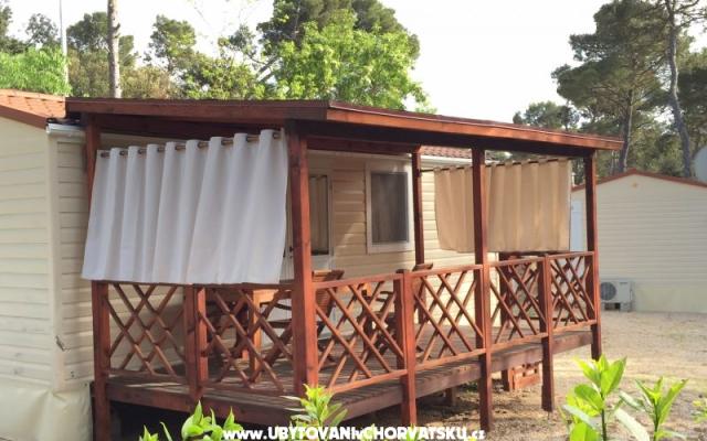 Mobile Homes Kristina - nocleg Biograd Chorwacja