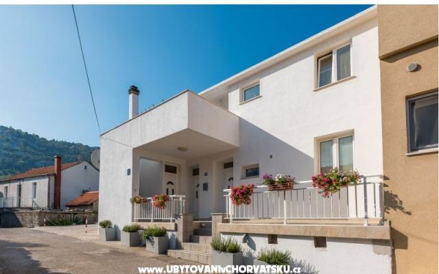 Apartamenty Galeb - nocleg Blace Chorwacja
