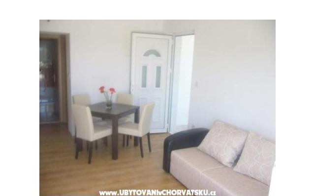 Apartamenty Ivana - nocleg Drvenik Chorwacja