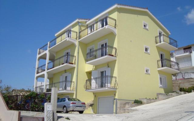 Vila Lucija - nocleg Dugi Rat Chorwacja