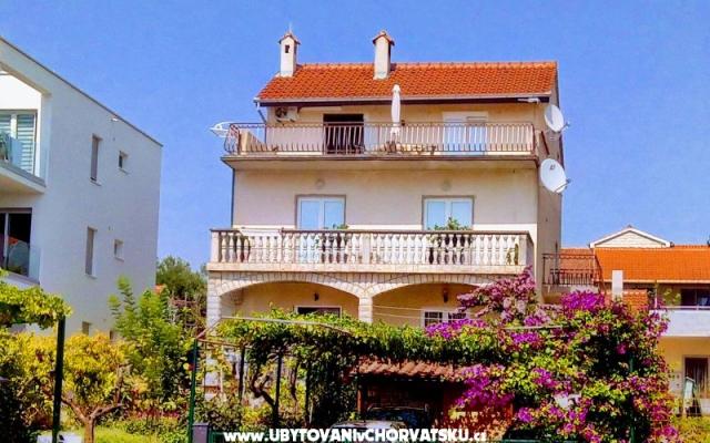 Apartamenty Jelka  - nocleg Sv. Filip i Jakov Chorwacja