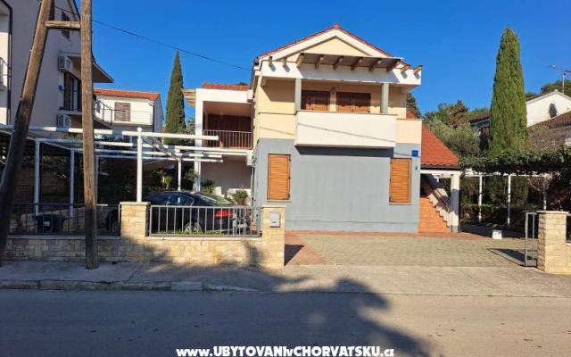 Apartamenty Be-Bu-Mar - nocleg Sv. Filip i Jakov Chorwacja