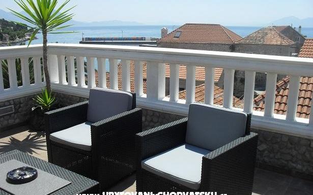 Apartamenty Dinko &amp; Marija - nocleg eiland Hvar Chorwacja