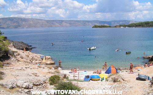 Apartamenty pored mora - nocleg eiland Hvar Chorwacja