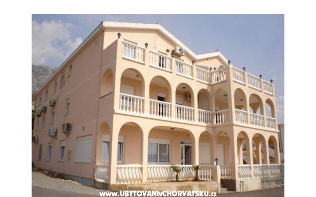 Apartamenty Delfin - nocleg Karlobag Chorwacja