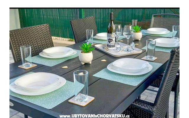 Aapartman Danii - nocleg Kastela Chorwacja