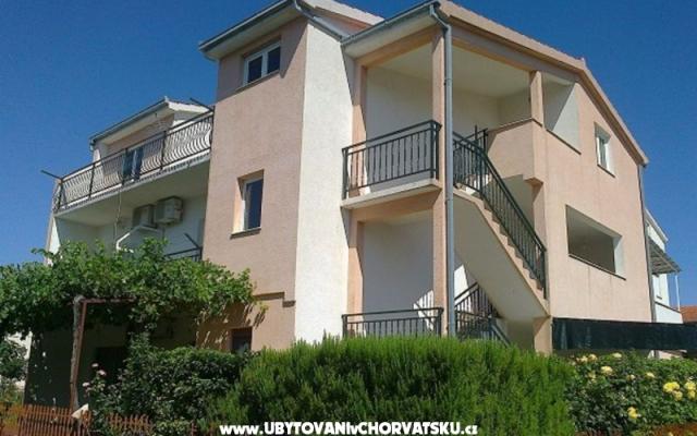 Apartament Natalija - nocleg Kastela Chorwacja