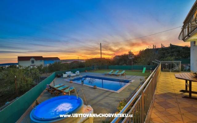 Miraholiday Dom - nocleg Kastela Chorwacja