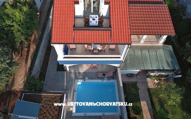 Apartamenty Villa Petra  - nocleg eiland Krk Chorwacja