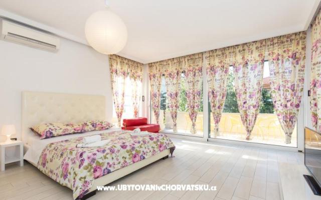 Apartamenty &amp; Pokoje DDD2 - nocleg eiland Krk Chorwacja