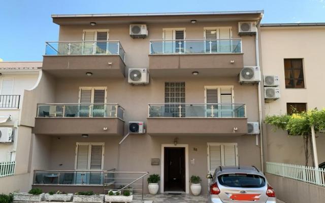 Apartamenty Tina - nocleg Makarska Chorwacja
