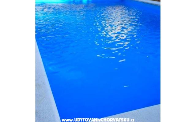 Villa GABI - nocleg Makarska Chorwacja