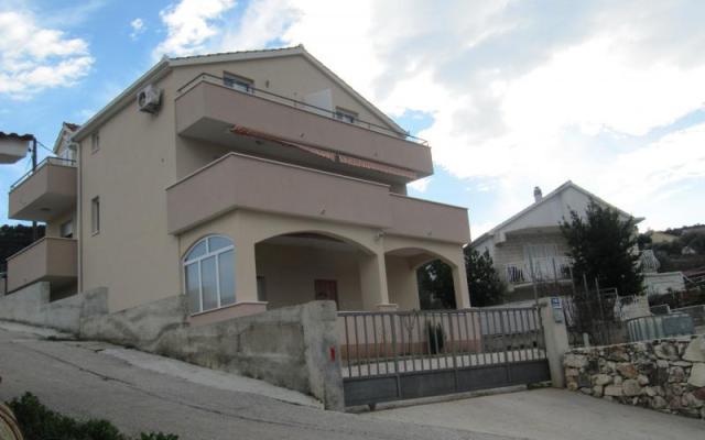 Apartamenty Mladen Majić - nocleg Marina - Trogir Chorwacja