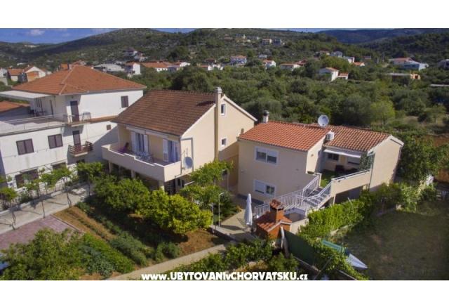 Apartamenty Kuvek - nocleg Marina - Trogir Chorwacja
