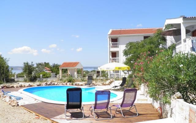 Apartamenty ZEN - nocleg Maslenica Chorwacja