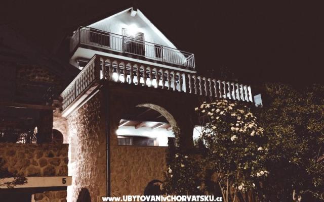 Casa Di Famiglia  - nocleg Maslenica Chorwacja