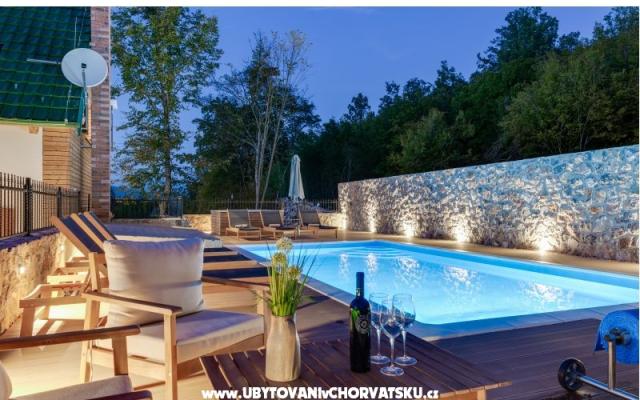 Sokol Falcons'nest villa - nocleg Maslenica Chorwacja