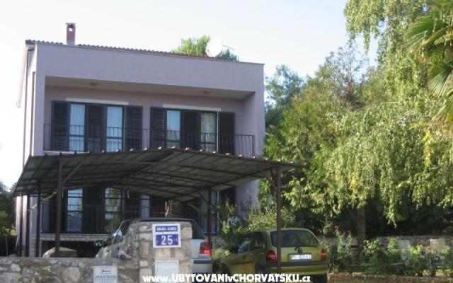 Dom Oskar - nocleg Medulin Chorwacja