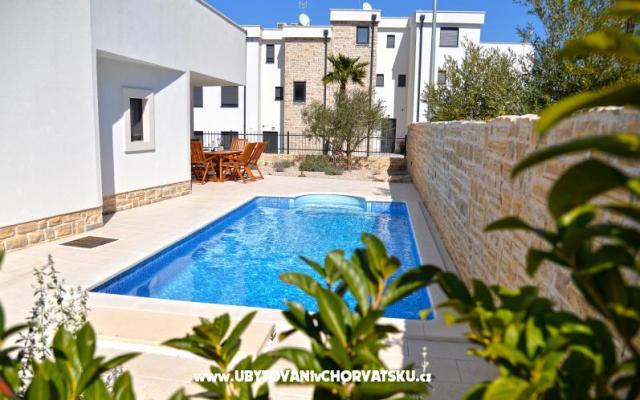 Your Pleasure Point - nocleg eiland Murter Chorwacja