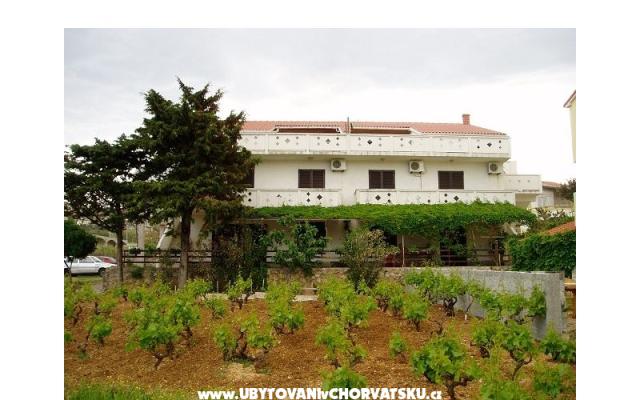 Apartament Lucija - nocleg Novalja - Pag Chorwacja