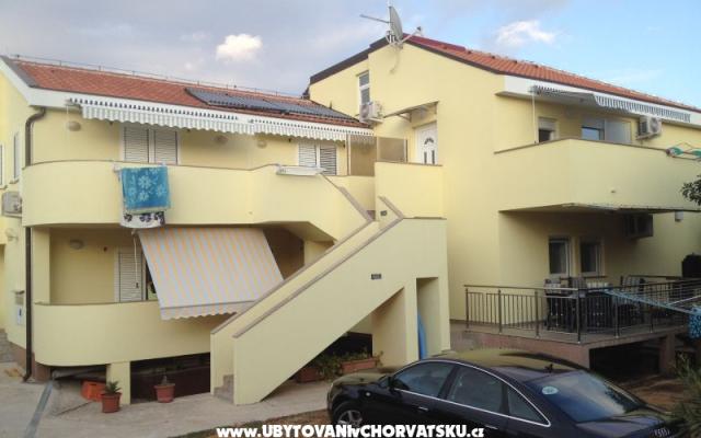 Apartamenty Ingrid - nocleg Novalja - Pag Chorwacja