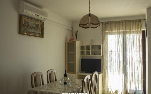 Apartament Dragica - nocleg Omis Chorwacja