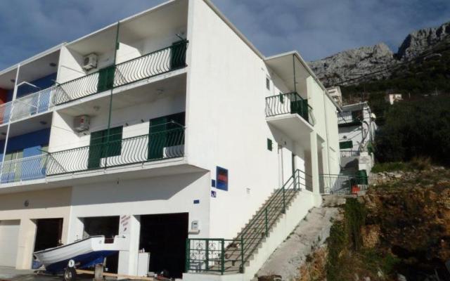 Apartamenty Juričić Pisak - nocleg Omis Chorwacja