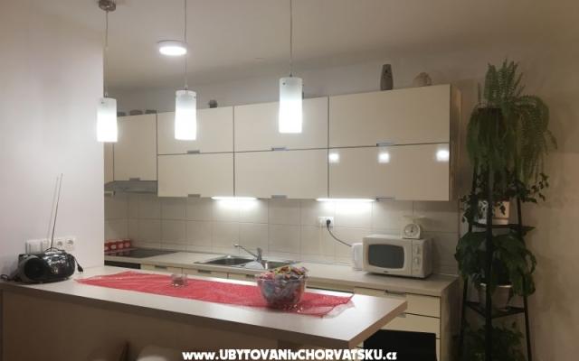 Apartament Roza - nocleg Omis Chorwacja