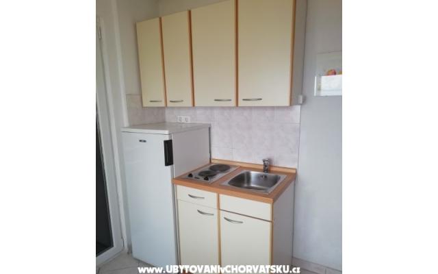 Apartamenty villa Jelena - nocleg Omis Chorwacja