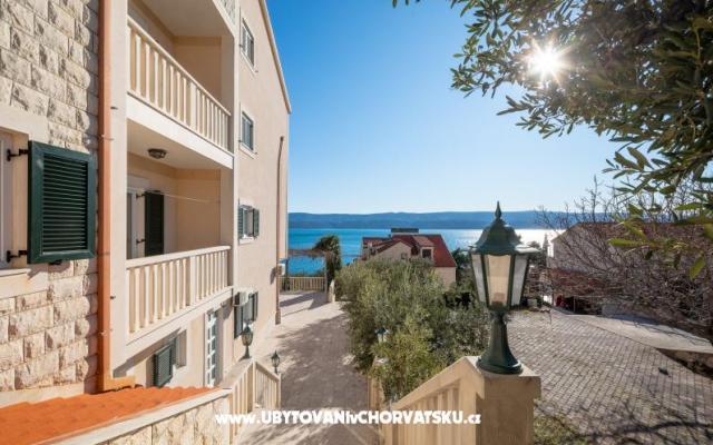 Family Pokoje &amp; Apartamenty Omis - nocleg Omis Chorwacja