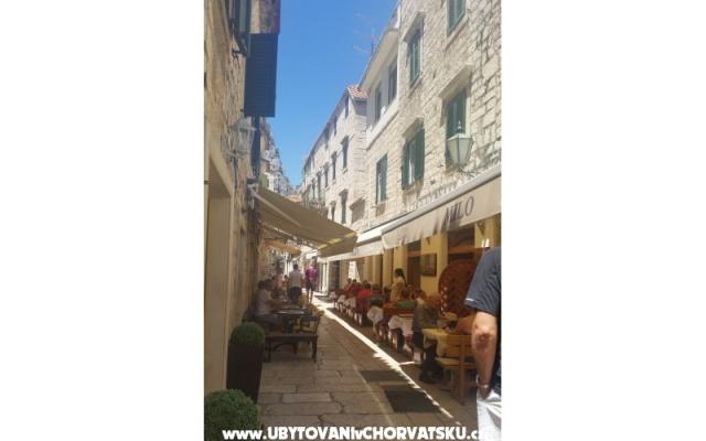 Apartamenty Omiš Centar - nocleg Omis Chorwacja