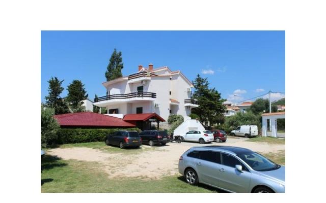 Apartamenty Toni - nocleg eiland Pag Chorwacja