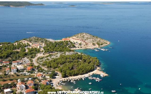 Apartamenty Davor - nocleg Pakostane Chorwacja