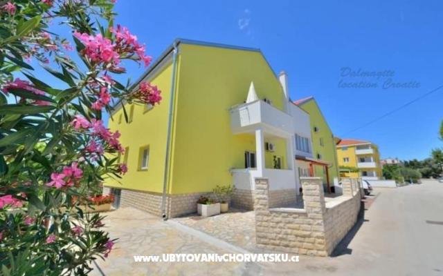 Apartamenty Maksan Josip - nocleg Pakostane Chorwacja
