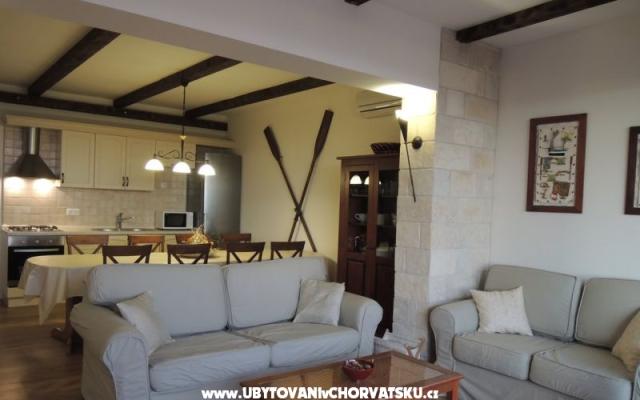 Apartamenty in Villa - nocleg Pakostane Chorwacja