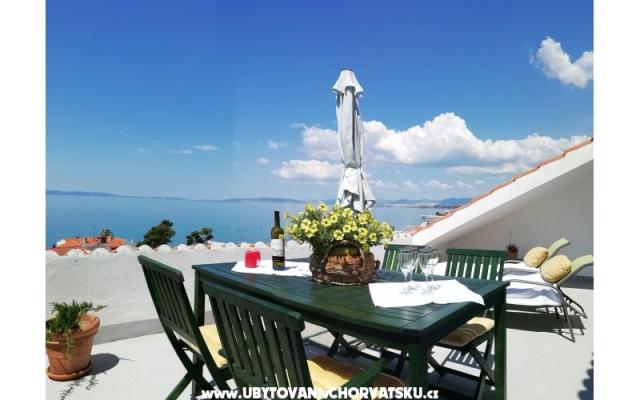 G- attic apartman - nocleg Podstrana Chorwacja