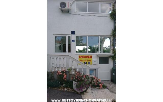 Apartamenty Kocka  - nocleg Primosten Chorwacja