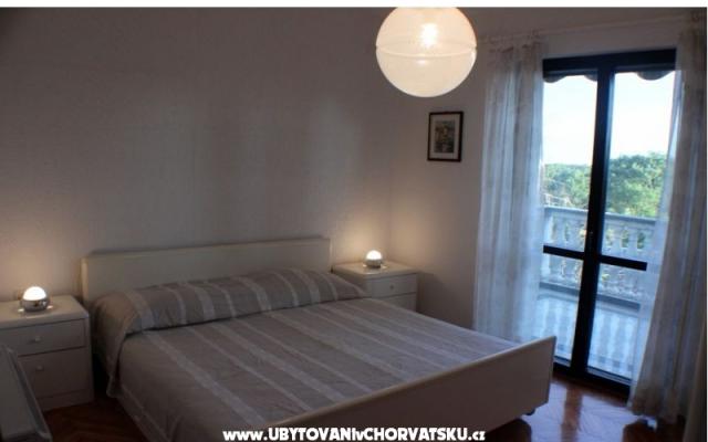 Dom with swimming pool - nocleg Pula Chorwacja