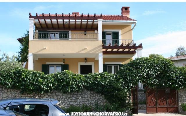 Apartamenty Tone i Marta - nocleg Rogoznica Chorwacja