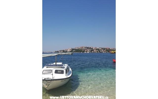 Dom na plaży - nocleg Rogoznica Chorwacja