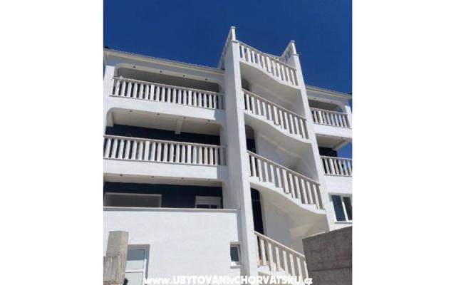 Villa Ivona - nocleg Rogoznica Chorwacja